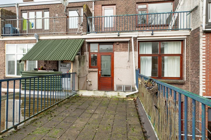 Photo 13 of Albert Cuijpstraat 4-A