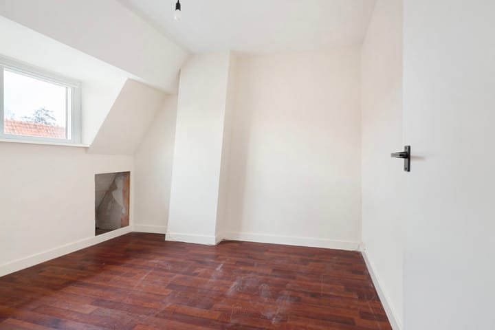 Photo 19 of Albert Cuijpstraat 4-A