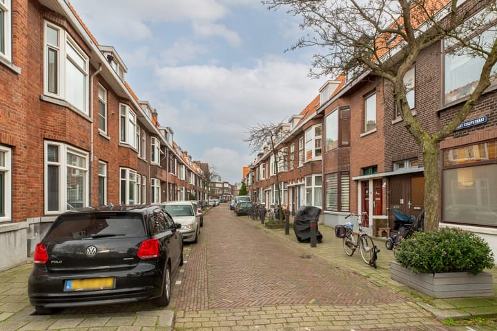 Photo 31 of Albert Cuijpstraat 4-A