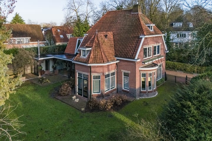 Foto 43 van Haerstraat 77