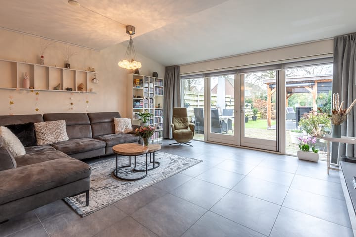 Foto 4 van J.H. Isingserf 10