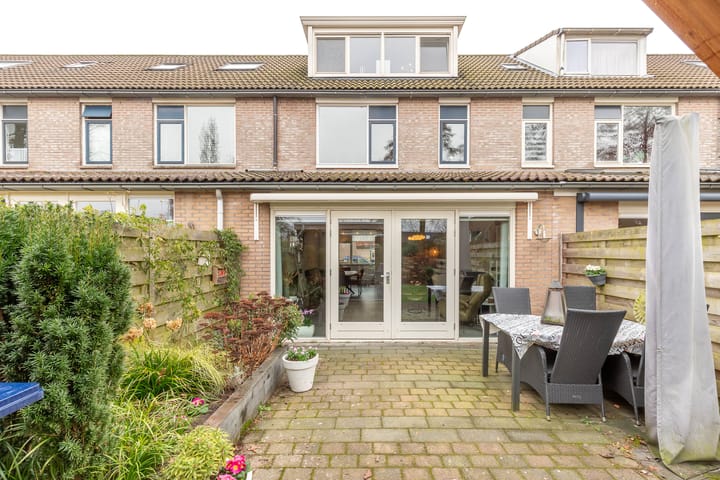 Foto 37 van J.H. Isingserf 10