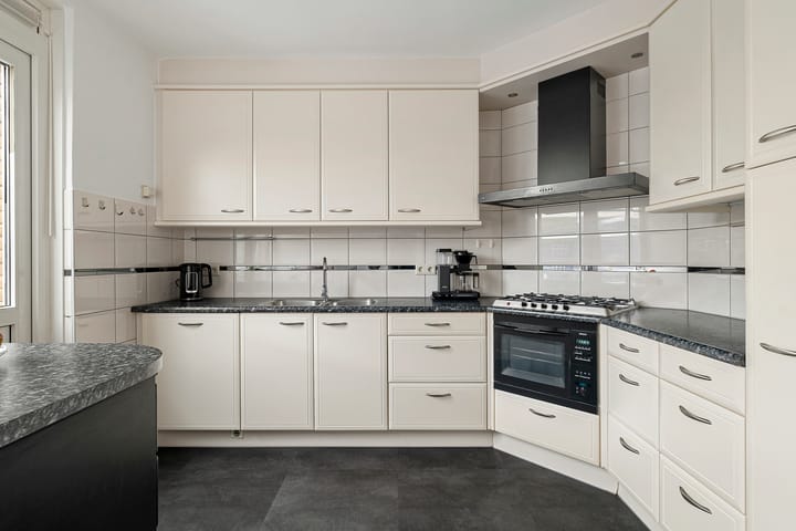 Foto 15 van Ligusterstraat 16