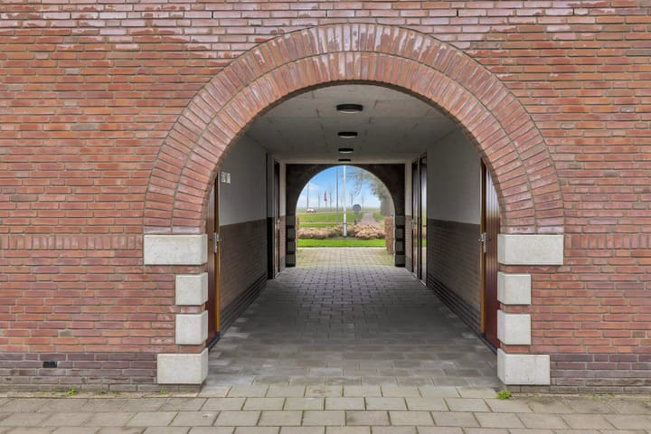 Foto 21 van Nijerop 56