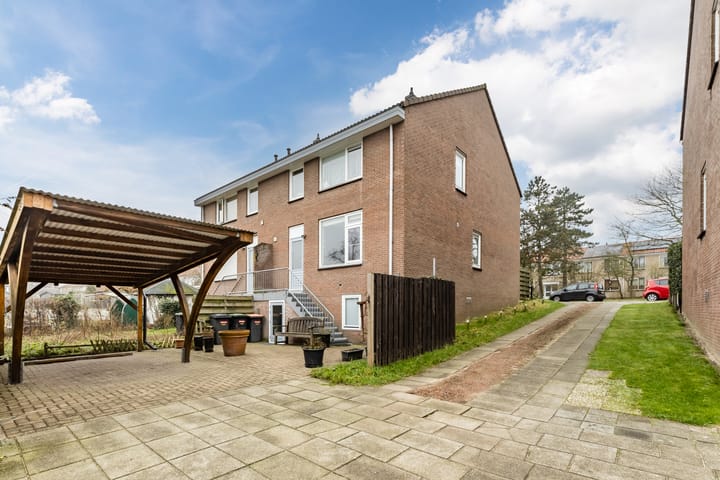 Foto 2 van Van Renesselaan 9