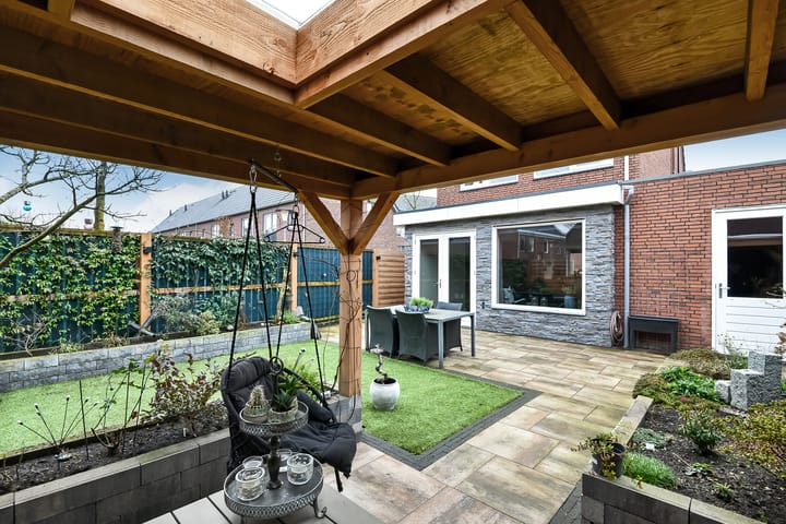 Foto 43 van Quadrans 22