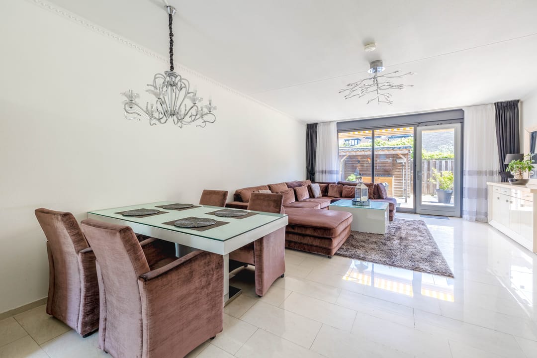 Foto 17 van 2e Lunarelaan 8