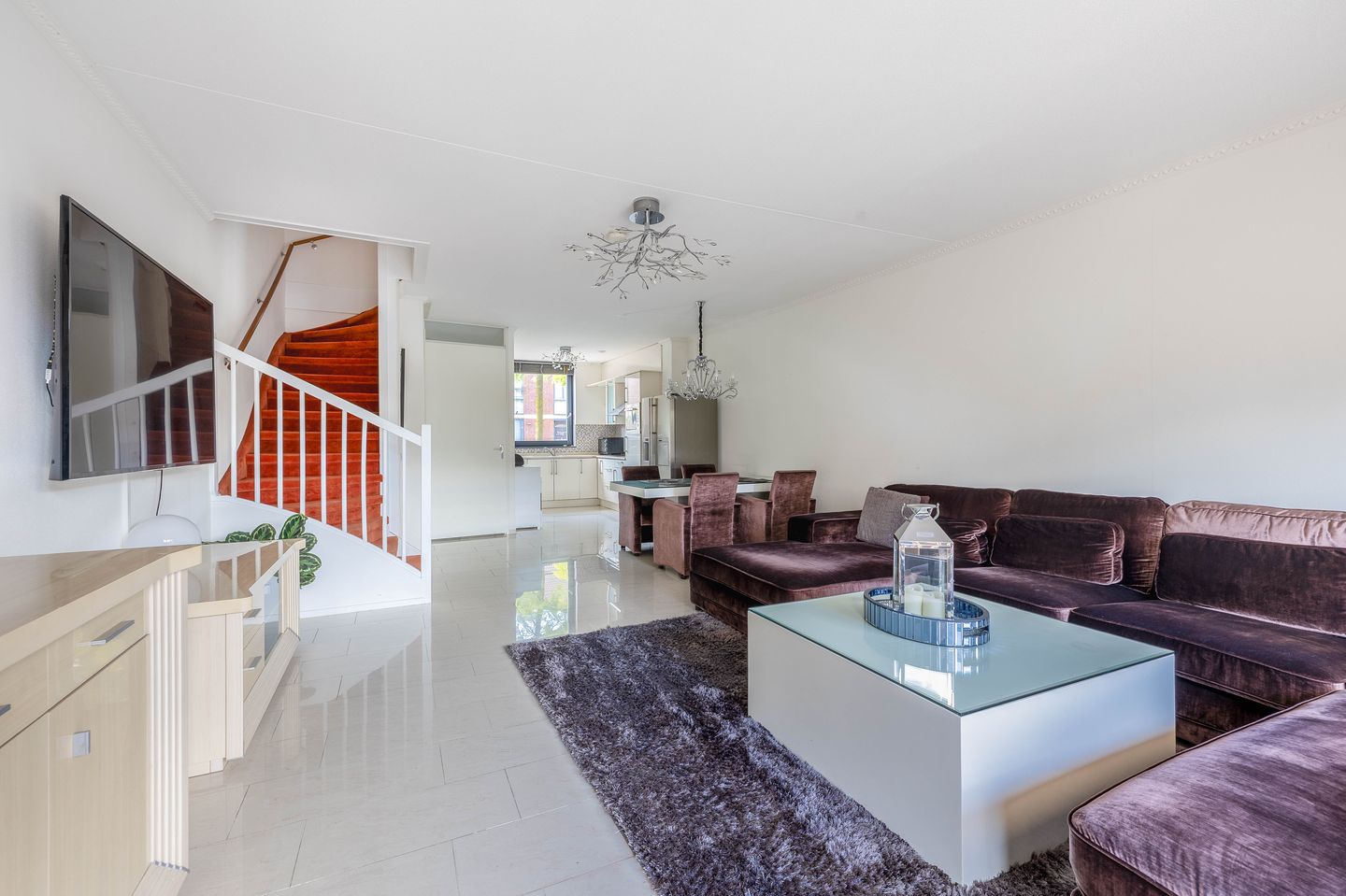 Foto 20 van 2e Lunarelaan 8