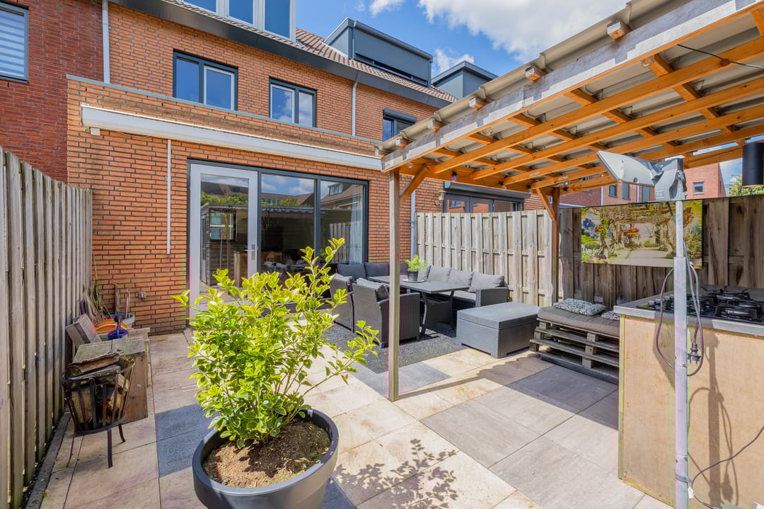 Foto 28 van 2e Lunarelaan 8