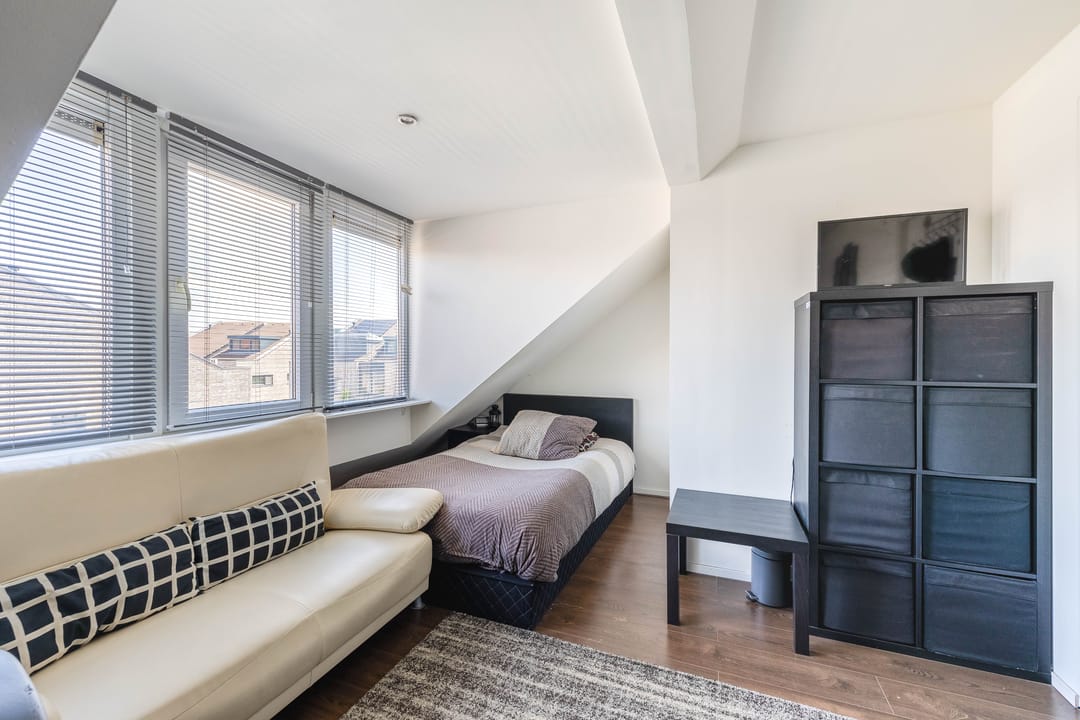 Foto 46 van 2e Lunarelaan 8