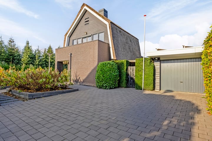 Foto 3 van Wessel Couzijnhof 41