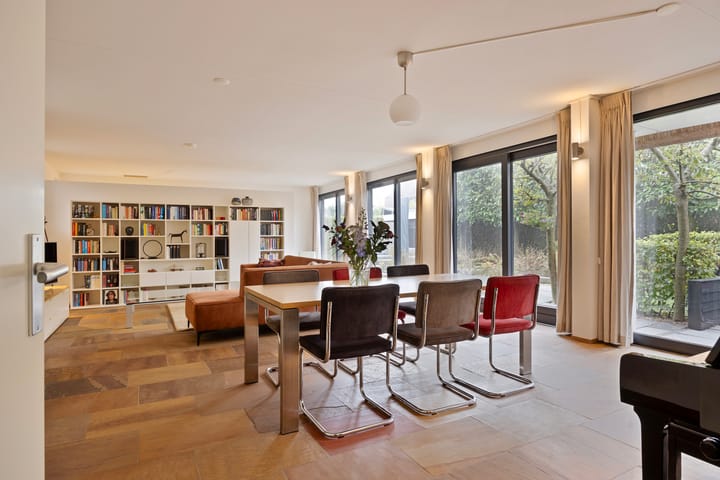 Photo 9 of Wessel Couzijnhof 41