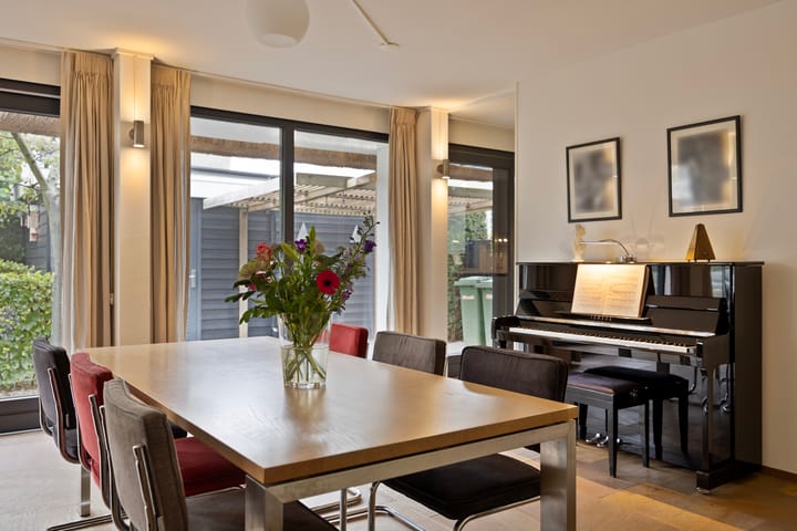 Photo 12 of Wessel Couzijnhof 41