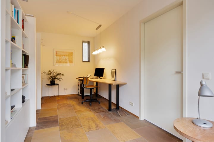 Photo 16 of Wessel Couzijnhof 41