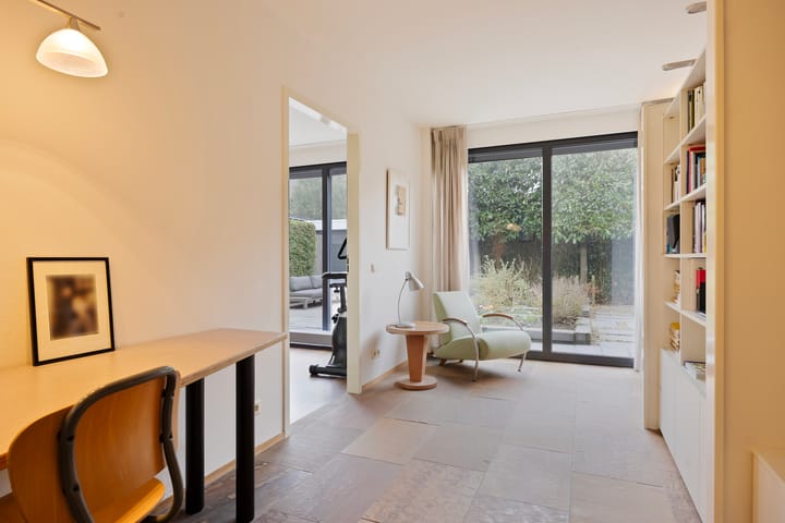 Photo 17 of Wessel Couzijnhof 41