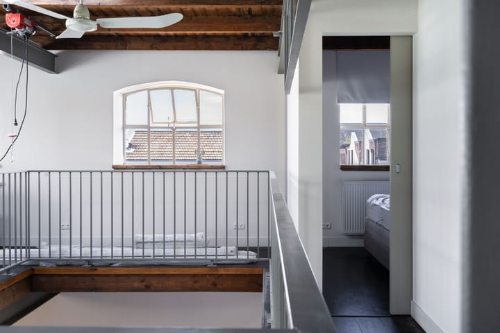 Foto 36 van Emailleplein 19