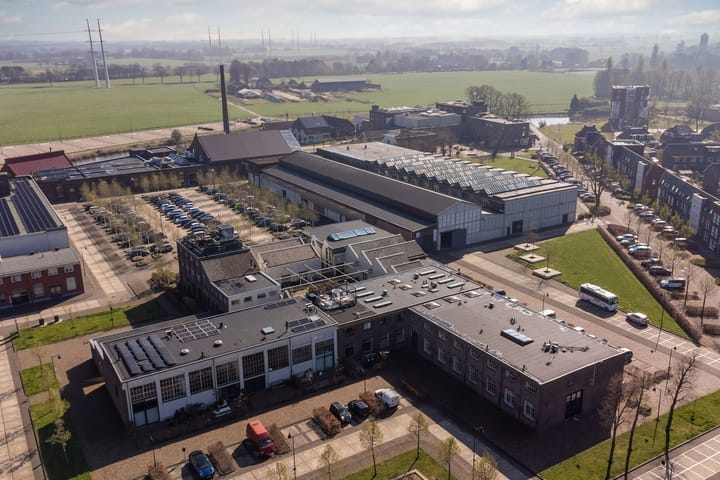 Foto 47 van Emailleplein 19