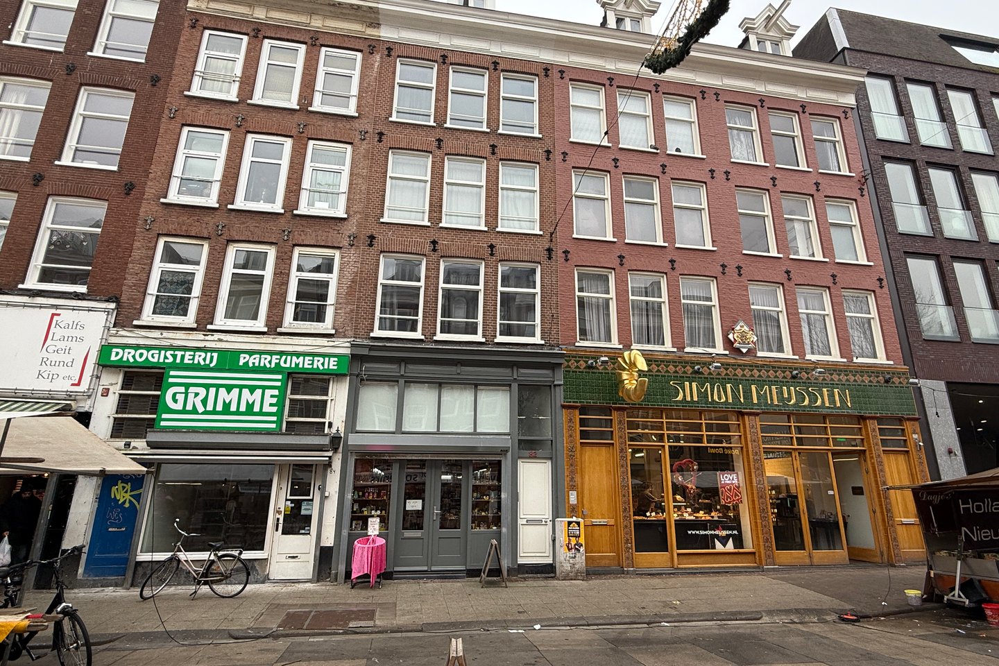 Bekijk foto 1 van Albert Cuypstraat 82-H