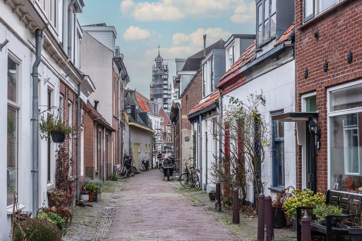 Foto 30 van Leliestraat 6