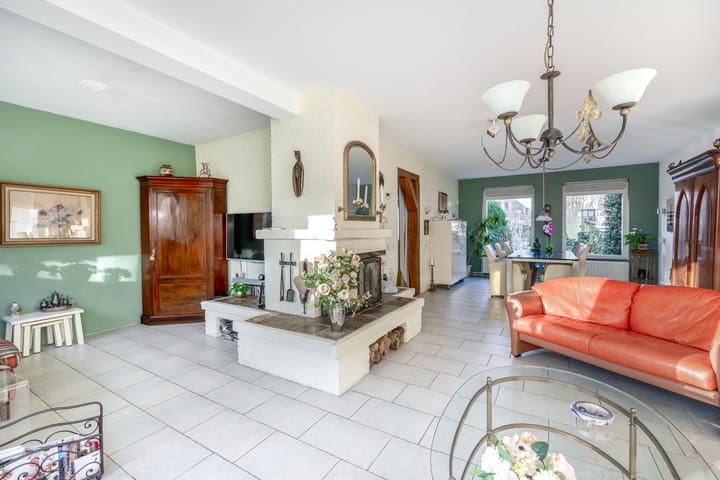 Foto 8 van Burg. de Graafplein 22