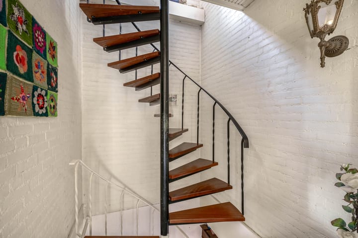 Foto 15 van Burg. de Graafplein 22