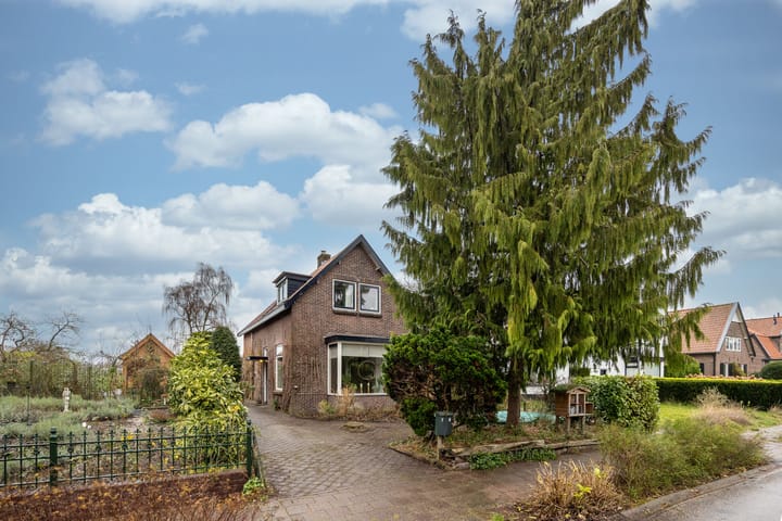 Foto 2 van van Lenneplaan 7-B