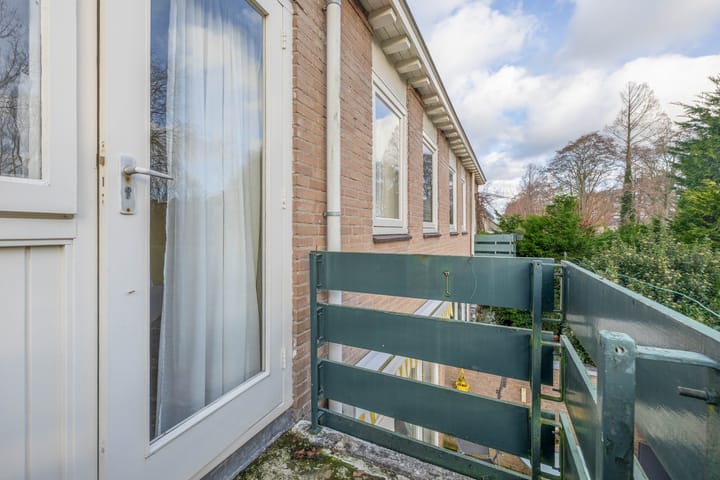 Foto 21 van Burg. de Graafplein 22