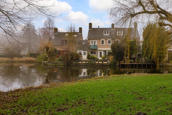 Foto 35 van Burg. de Graafplein 22