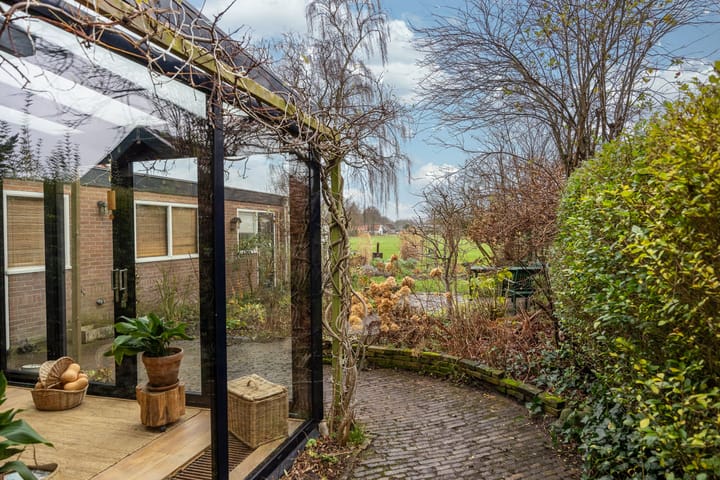 Foto 39 van van Lenneplaan 7-B