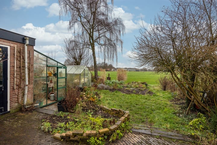 Foto 41 van van Lenneplaan 7-B