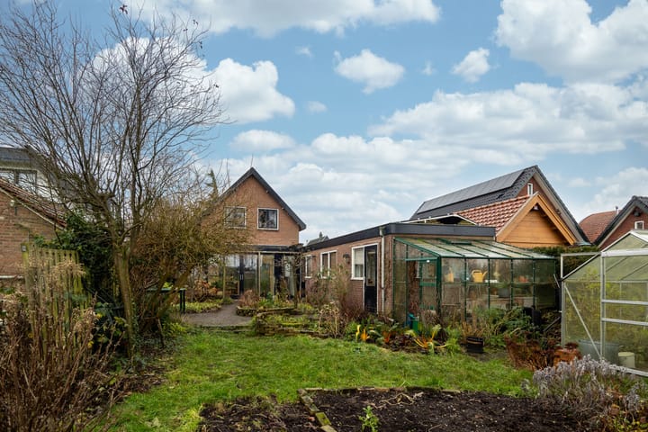 Foto 46 van van Lenneplaan 7-B