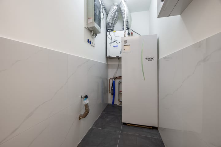 Photo 19 of Overboslaan 12