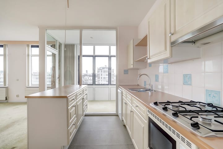 Photo 13 of Burgemeester De Monchyplein 222