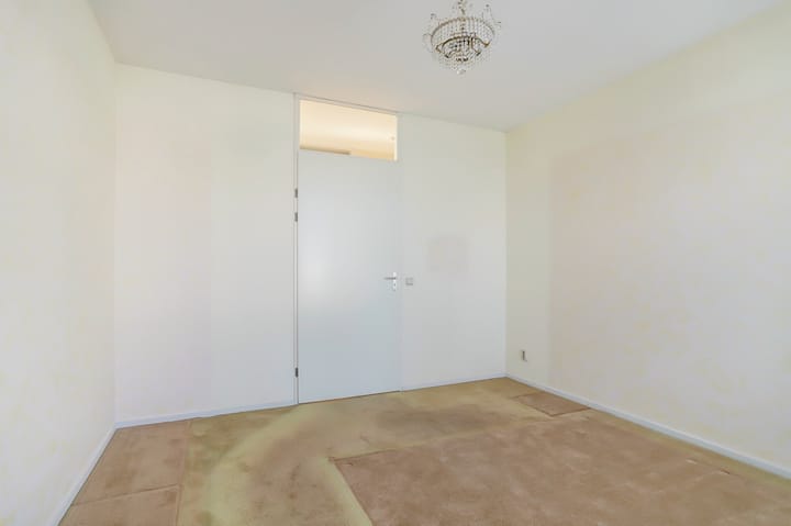 Photo 18 of Burgemeester De Monchyplein 222