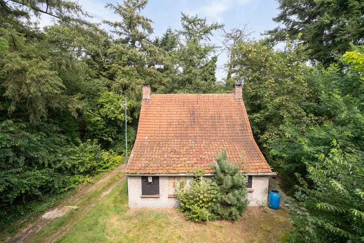 Photo 2 of Bremweg 15