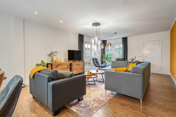 Photo 12 of Wolvenweg 13