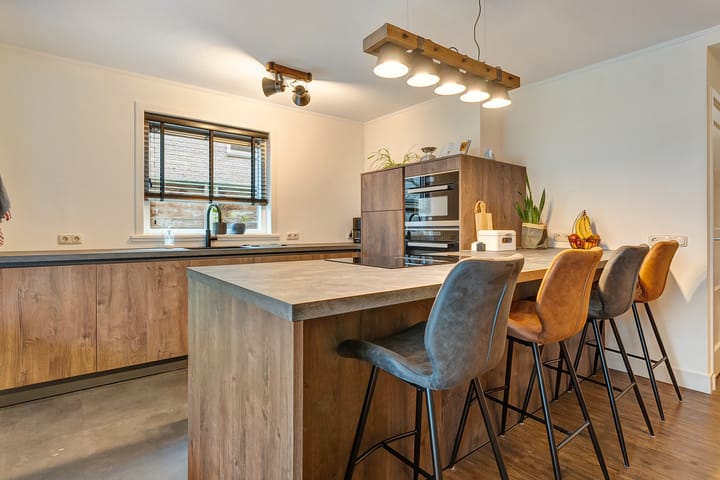 Photo 18 of Wolvenweg 13