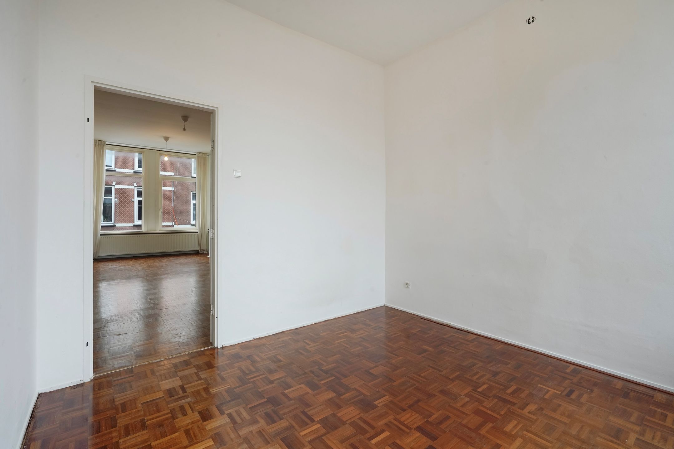 Foto 12 van Van Marumstraat 18