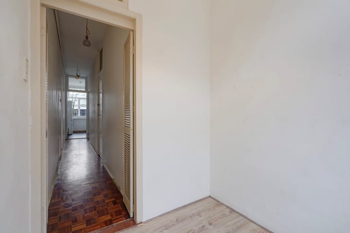 Foto 22 van Van Marumstraat 18