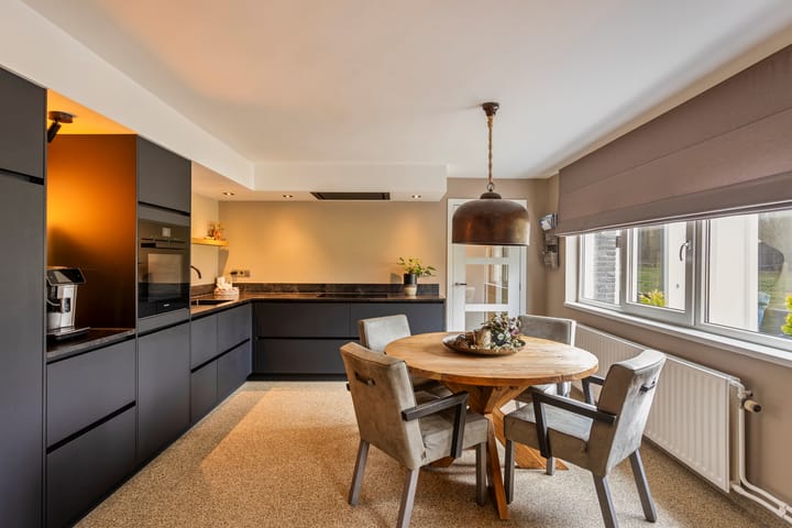 Foto 15 van Eikenlaan 10