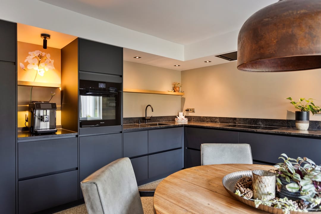 Foto 16 van Eikenlaan 10