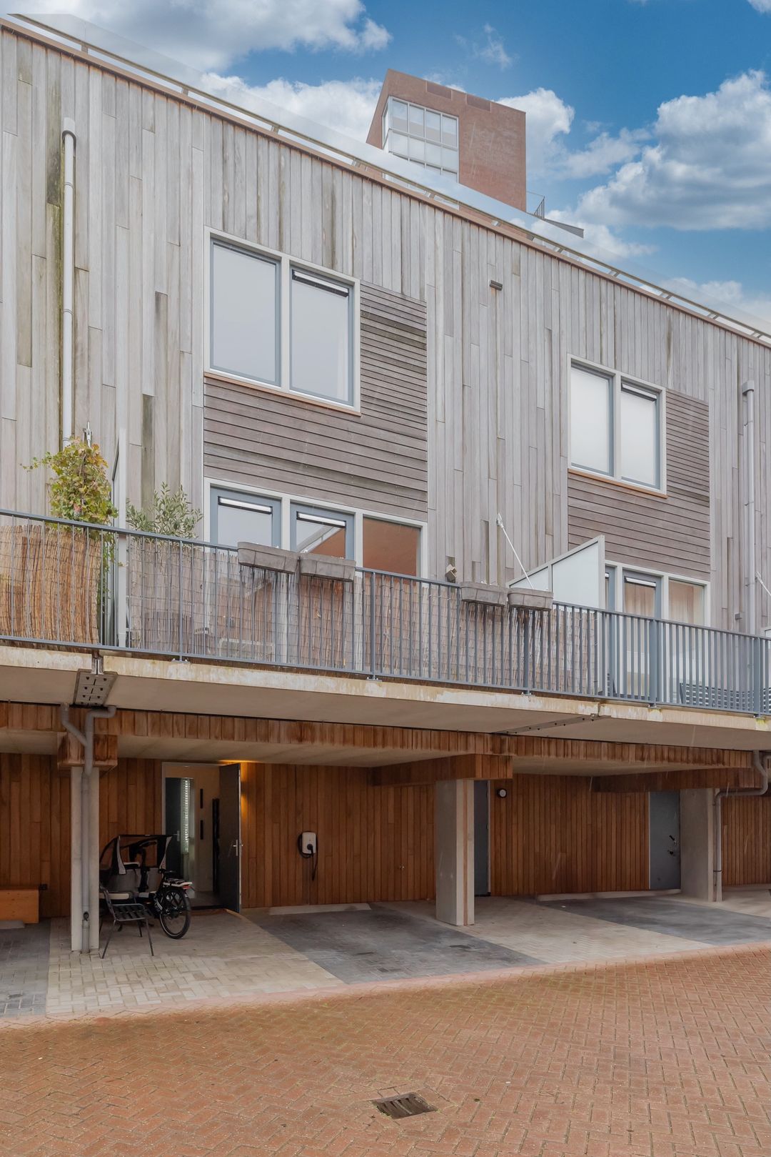 Foto 11 van Van Zeggelenplein 191