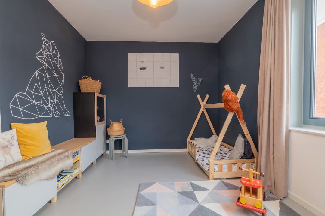 Foto 23 van Van Zeggelenplein 191