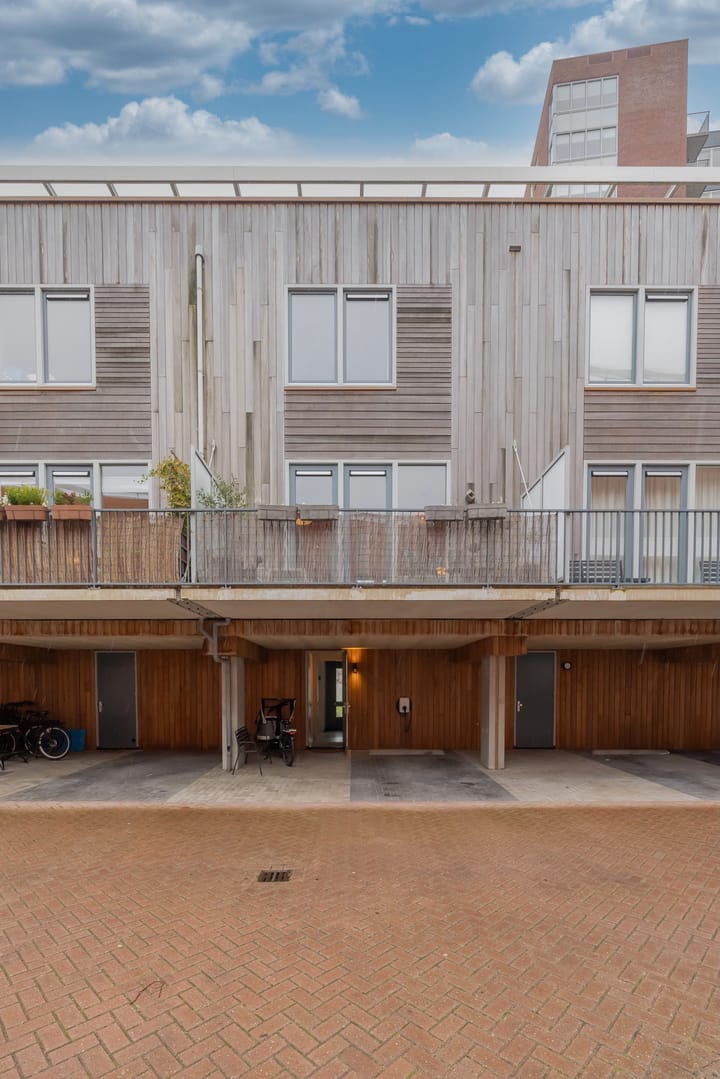 Foto 34 van Van Zeggelenplein 191