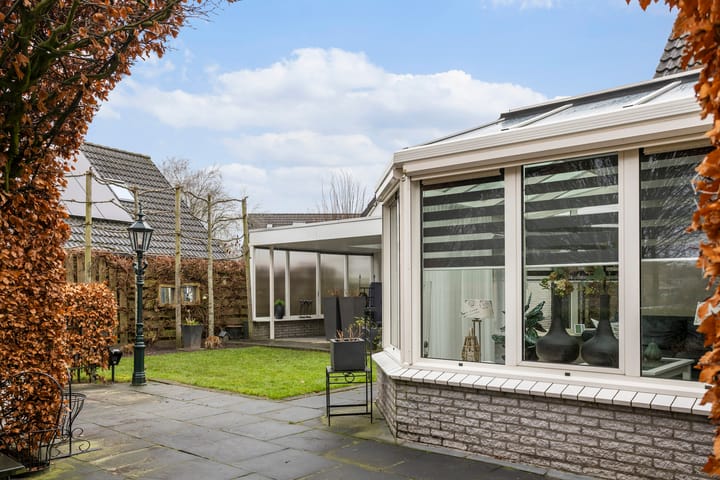 Foto 7 van E.E.G.-laan 1