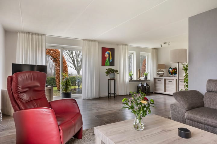 Foto 16 van E.E.G.-laan 1