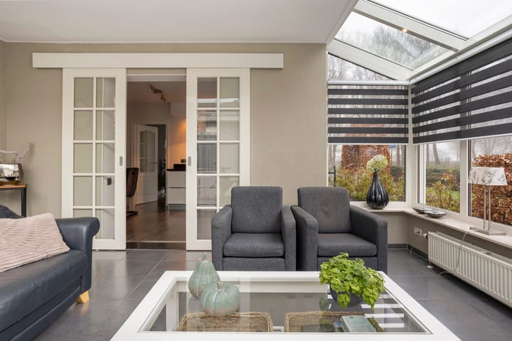 Foto 23 van E.E.G.-laan 1