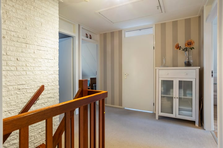 Foto 32 van E.E.G.-laan 1