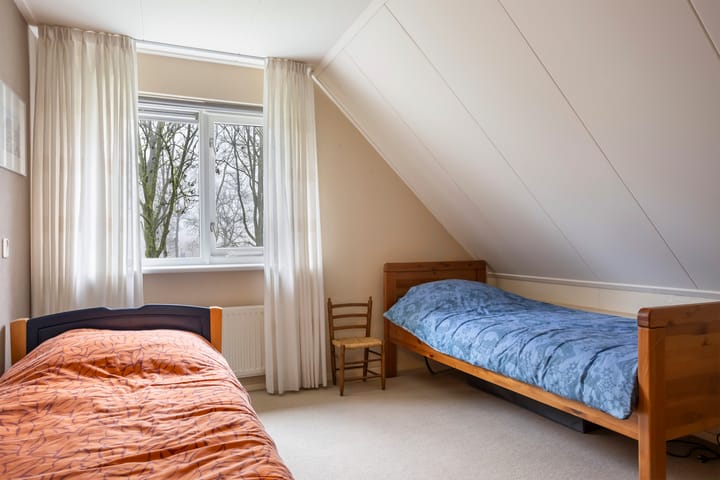 Foto 33 van E.E.G.-laan 1