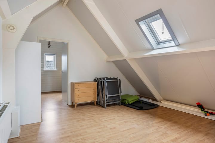 Foto 38 van E.E.G.-laan 1